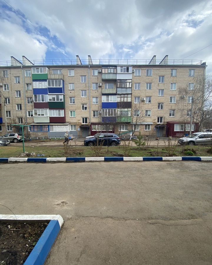 квартира г Бузулук ул Гая 79 фото 1