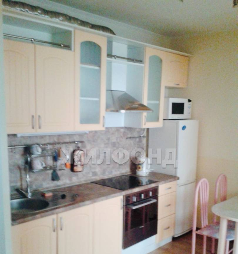 квартира г Кемерово р-н Ленинский пр-кт Комсомольский 49г фото 1