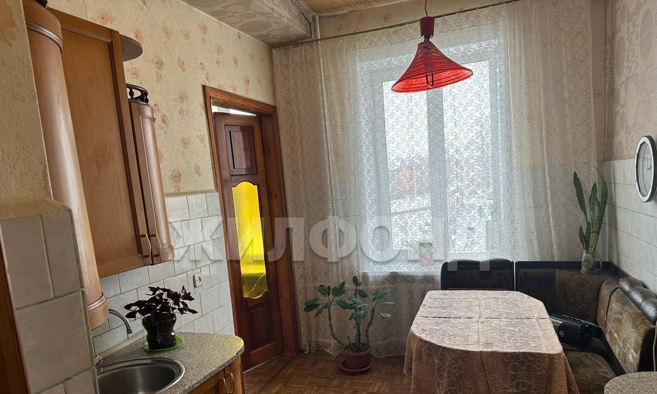 квартира г Кемерово р-н Кировский ул Севастопольская 3 фото 3