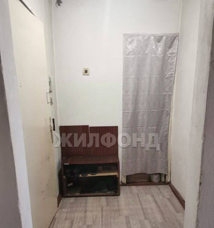 квартира г Кемерово р-н Кировский ул Металлистов 22 фото 4