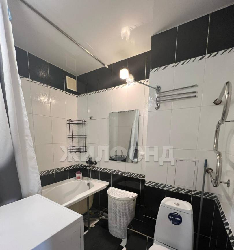 квартира г Кемерово р-н Заводский ул Федоровского 24 фото 10