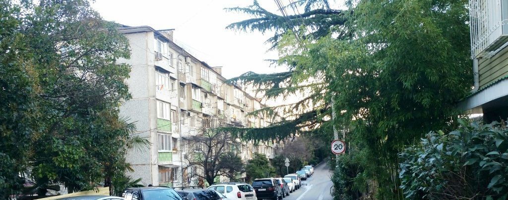 квартира г Сочи с Русская Мамайка р-н Центральный внутригородской ул Альпийская 13 фото 1