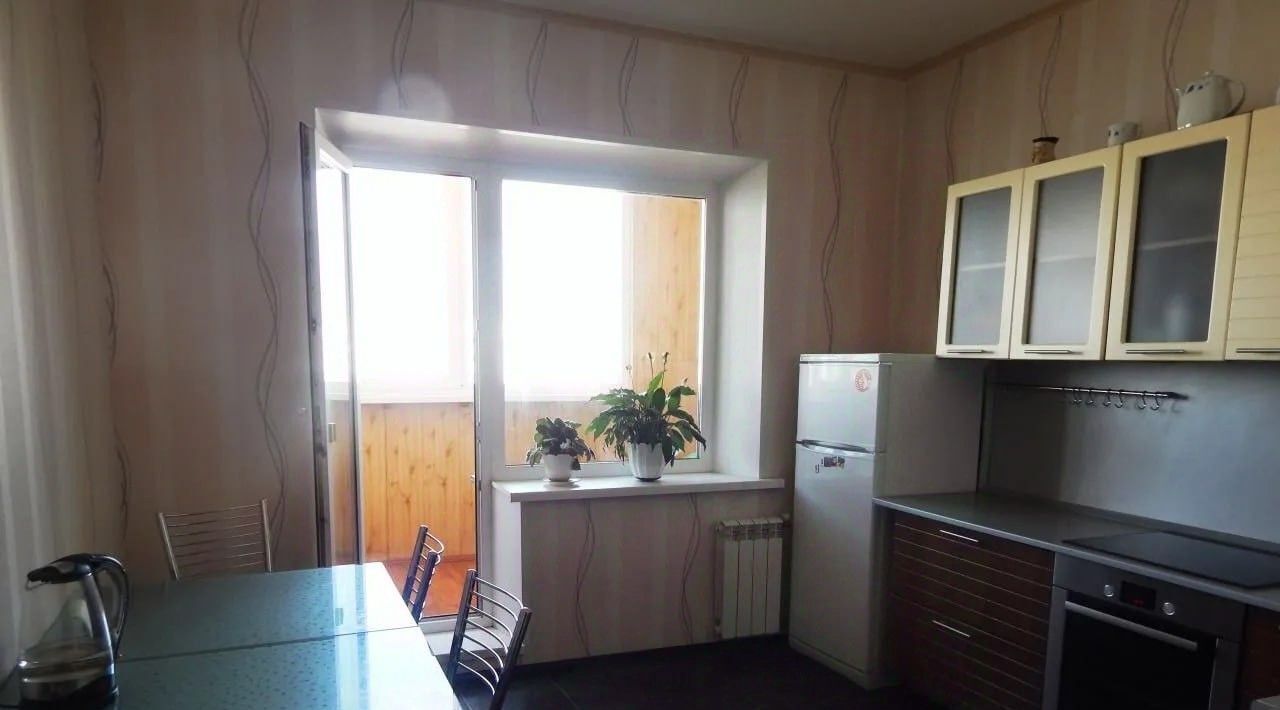 квартира г Нижневартовск ул Интернациональная 37а фото 1