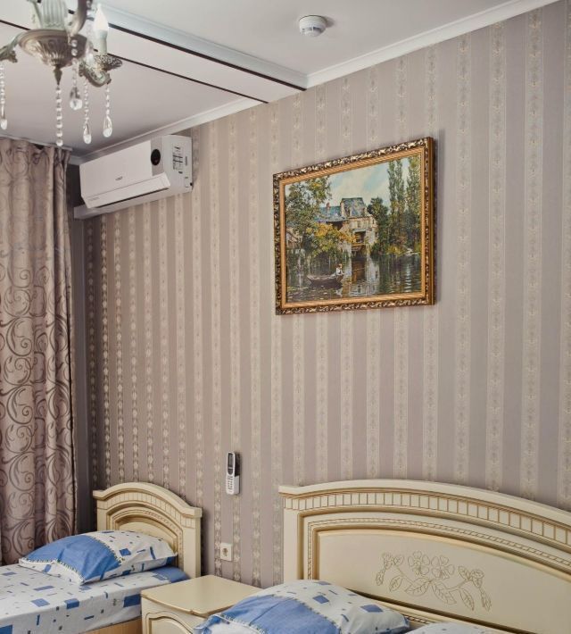 комната г Сочи р-н Хостинский ул Искры 14б фото 1