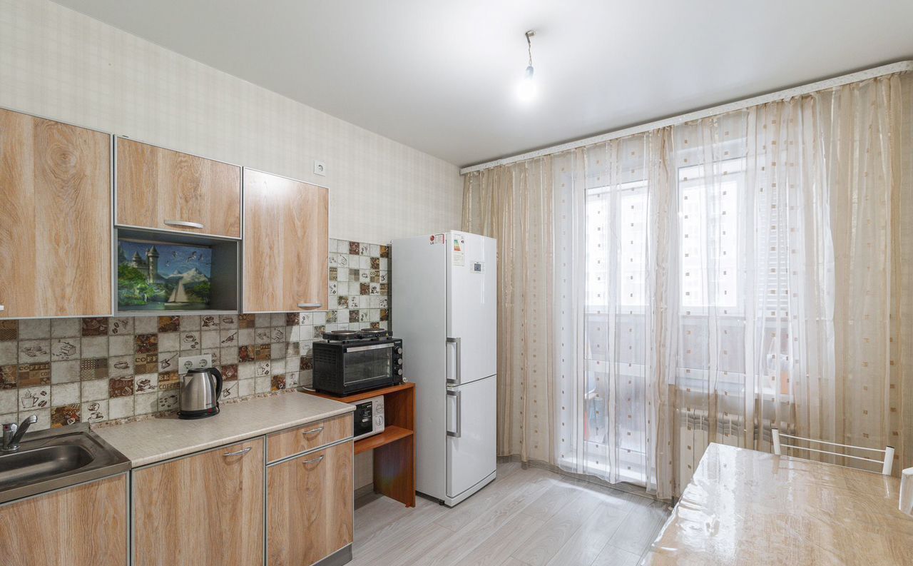 квартира г Омск р-н Кировский ул Взлетная 13/1 фото 1