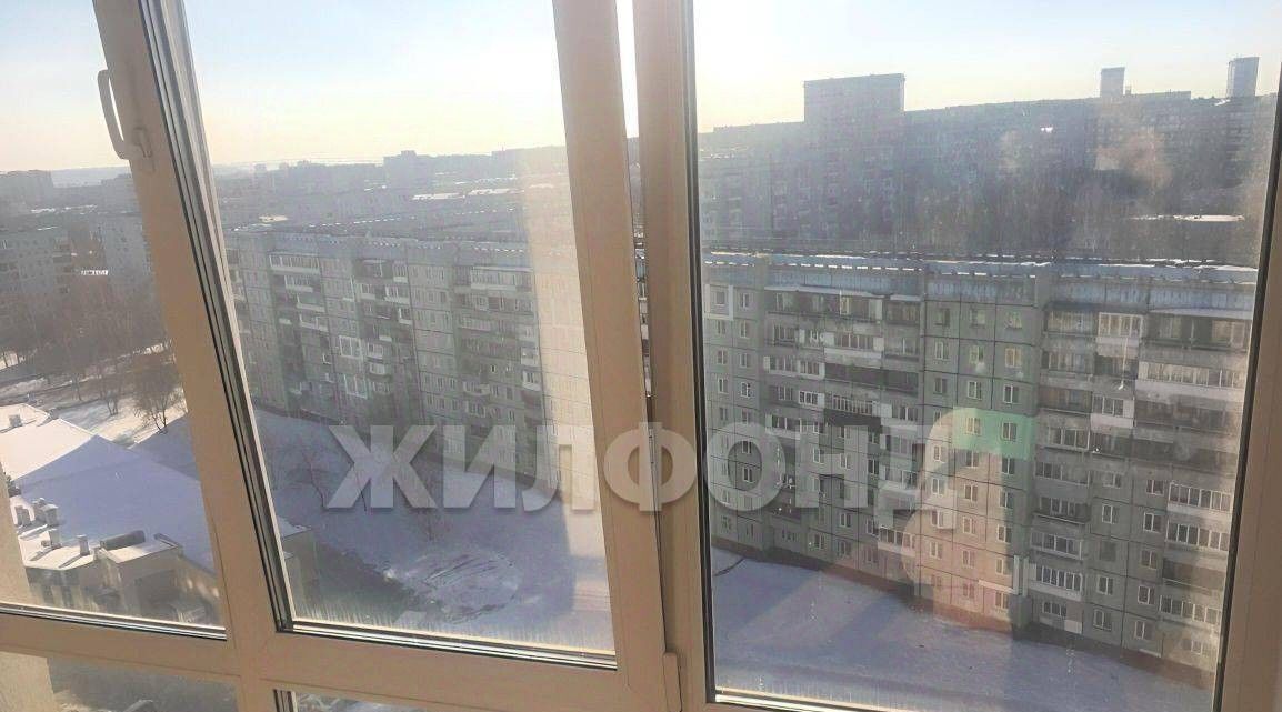 квартира г Кемерово р-н Центральный пр-кт Московский 8к/2 фото 2