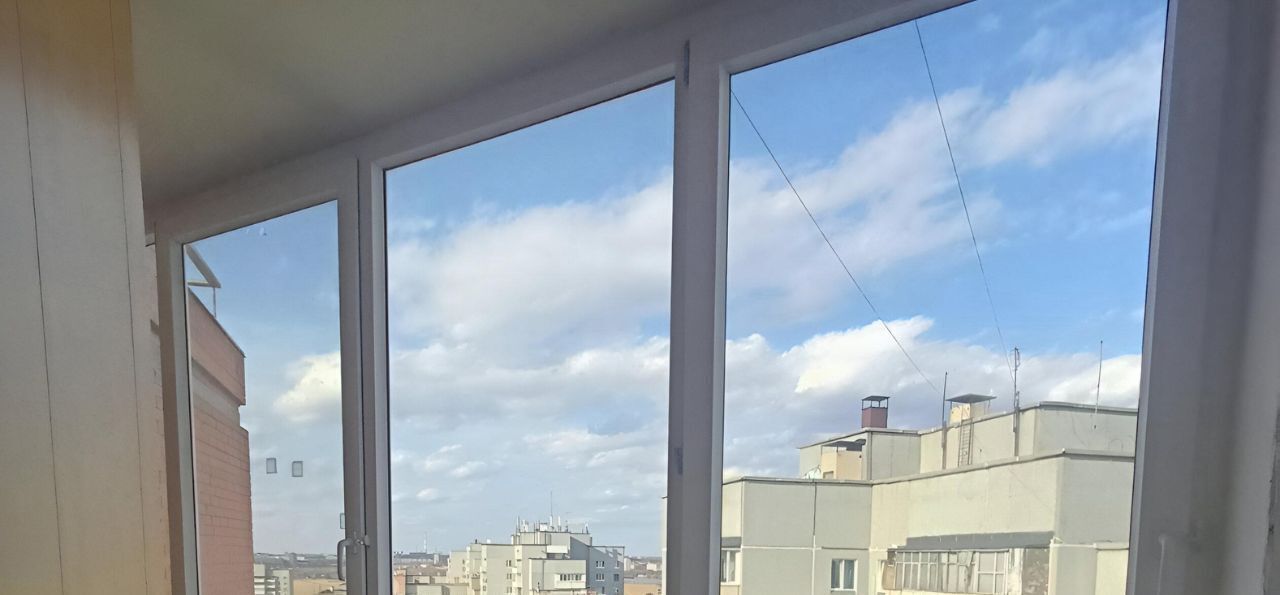 квартира г Омск р-н Кировский ул Дианова 16 фото 8