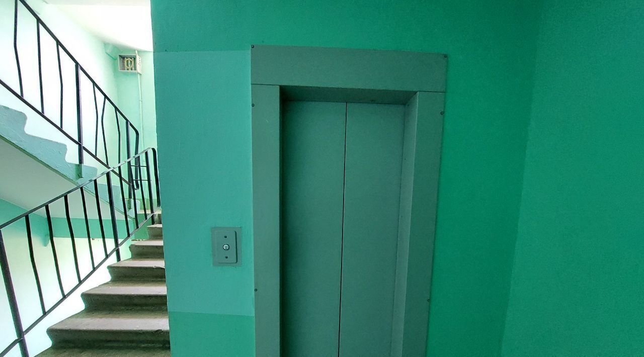 квартира г Тольятти р-н Автозаводский 12 квартал ул Автостроителей 82 фото 10
