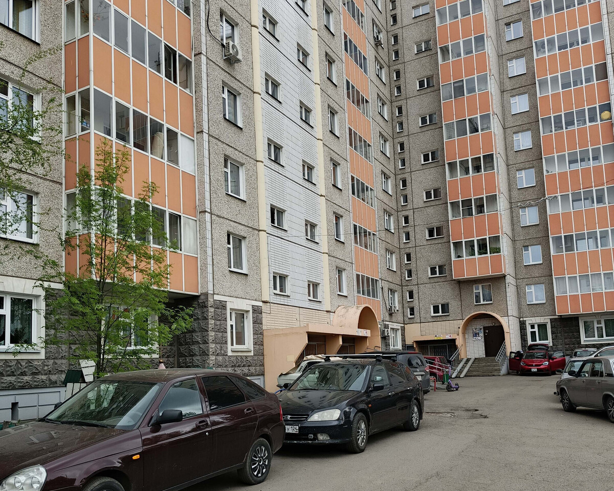 квартира г Красноярск р-н Кировский Первомайский ул Кутузова 12а фото 1