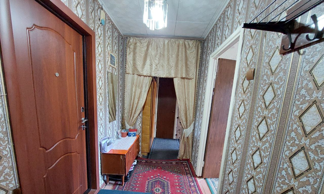 квартира г Тольятти р-н Автозаводский 12 квартал 12-й квартал ул Автостроителей 82 м-н фото 3