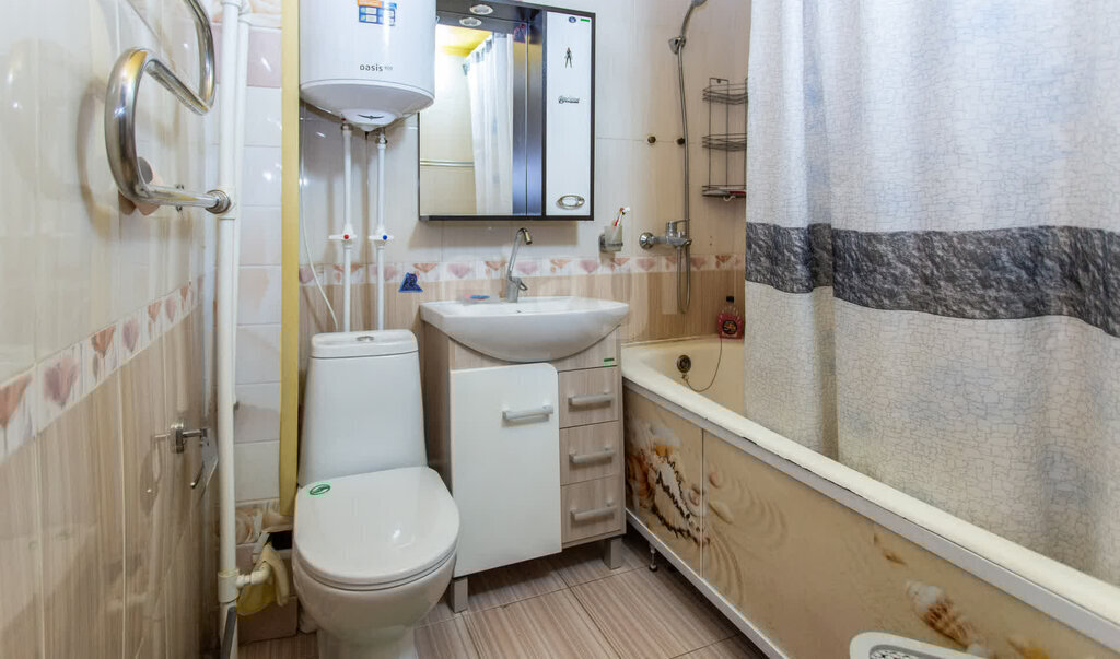 квартира г Тобольск мкр 7а 18 фото 7