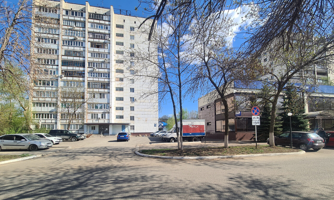 квартира г Оренбург р-н Дзержинский пр-кт Дзержинского 33а 7-й м-н фото 1