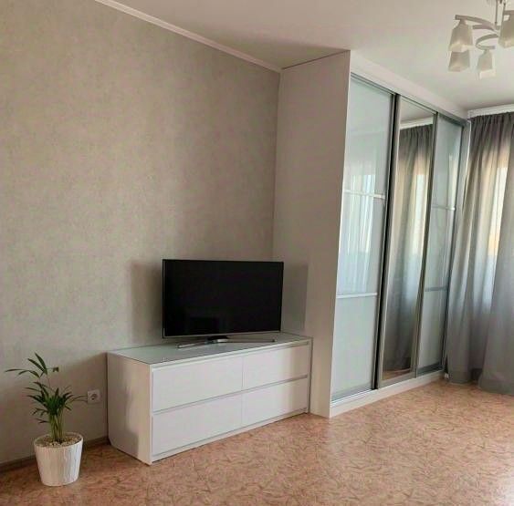квартира г Омск р-н Центральный проезд 2-й Амурский 6 фото 2