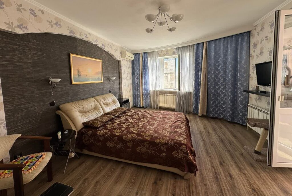 квартира г Краснодар р-н Центральный ул Кубанская 31/1 Набережная фото 2