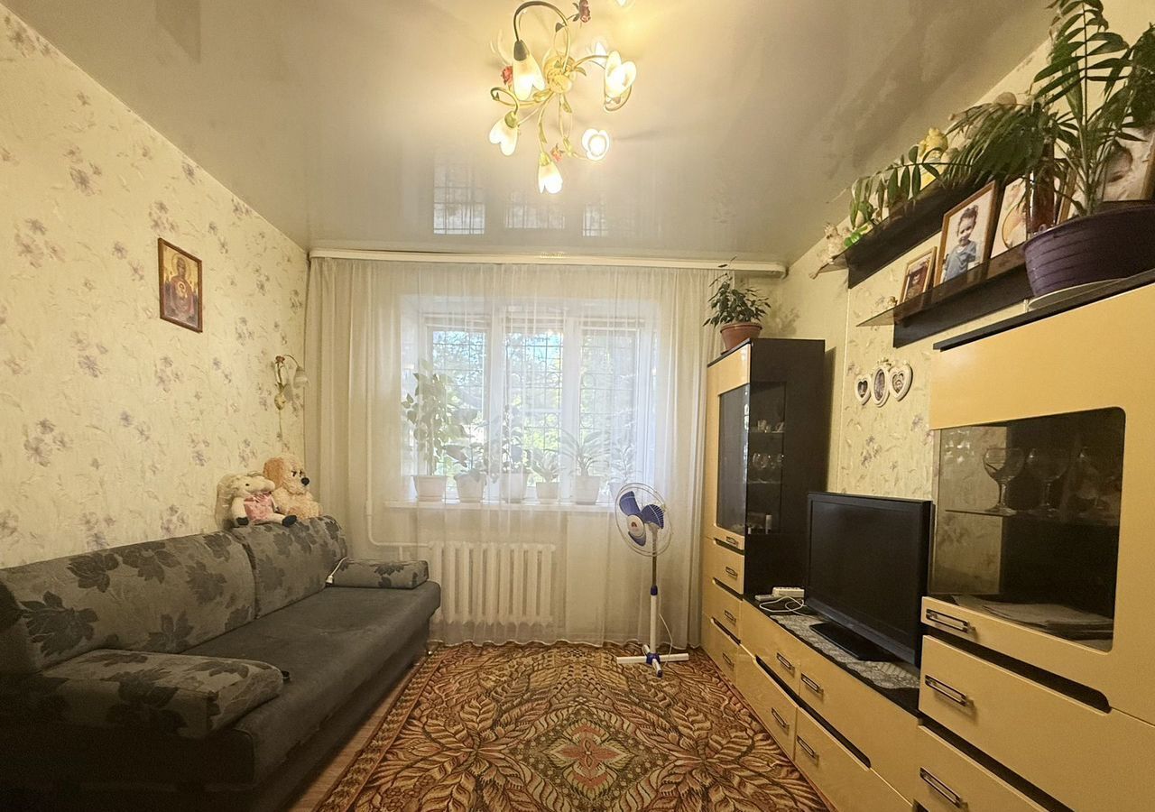 квартира г Волжский ул Горького 5 фото 1