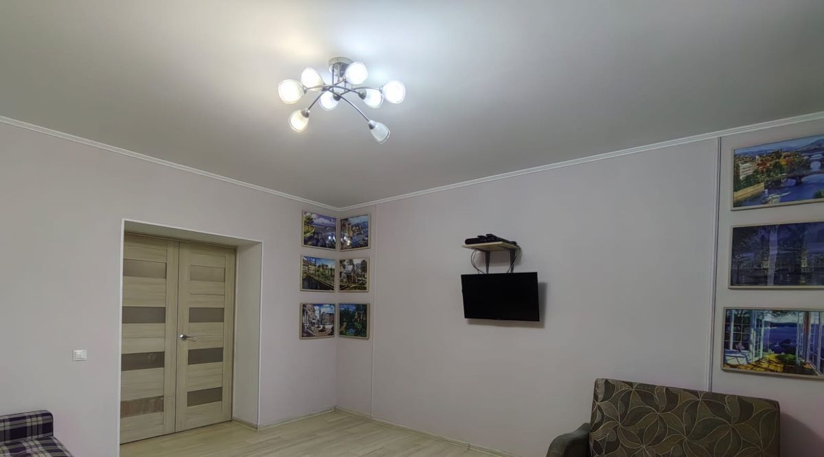 квартира г Омск р-н Кировский ул Конева 14 фото 8