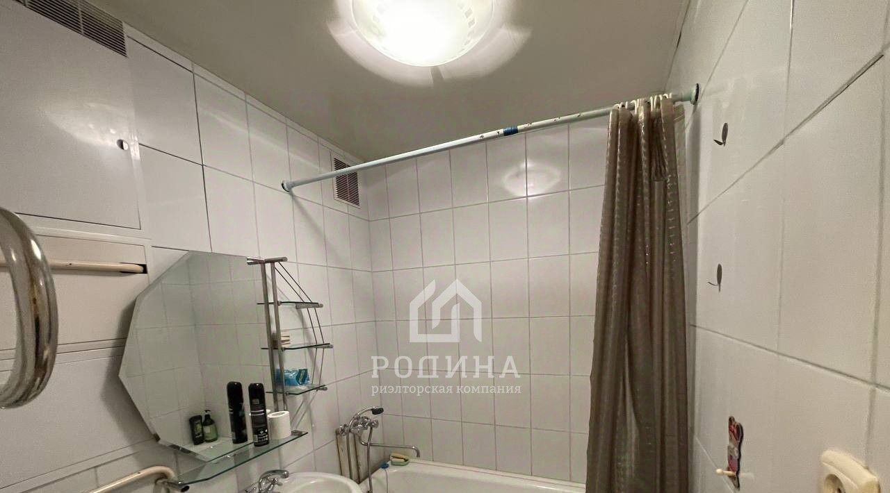 квартира г Комсомольск-на-Амуре Центральный округ пр-кт Октябрьский 6 фото 2