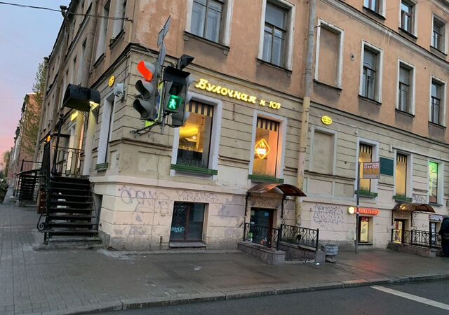 метро Василеостровская Средний пр-т Васильевского острова, 50 фото
