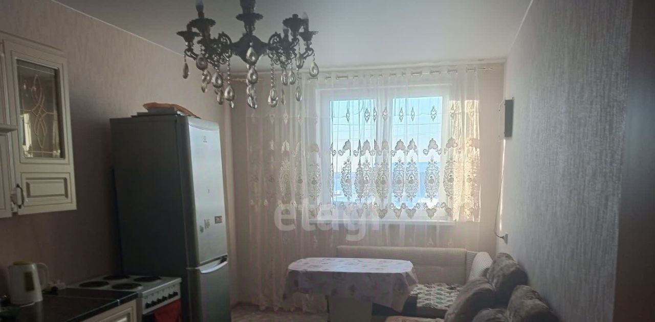 квартира г Новый Уренгой пр-кт Мира 26к/1 фото 2