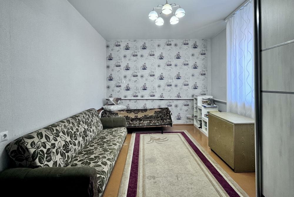 дом р-н Калачинский г Калачинск ул Тушминцева фото 3