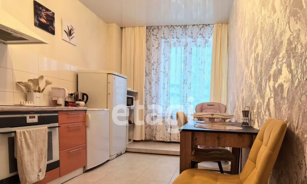 квартира г Красноярск р-н Октябрьский ул Академика Киренского 2и фото 14