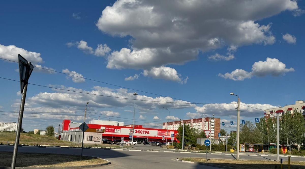 квартира г Волжский ул им генерала Карбышева 132 фото 23