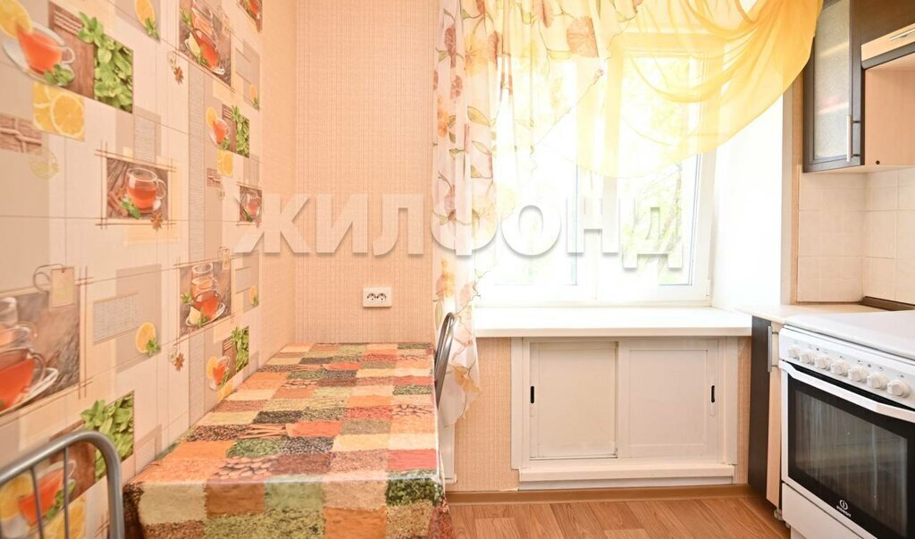 квартира г Красноярск р-н Железнодорожный ул Омская 18 фото 8