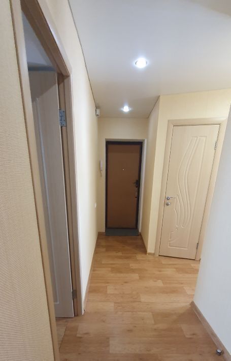 квартира г Саратов р-н Заводской ул Энергетиков 5 фото 5