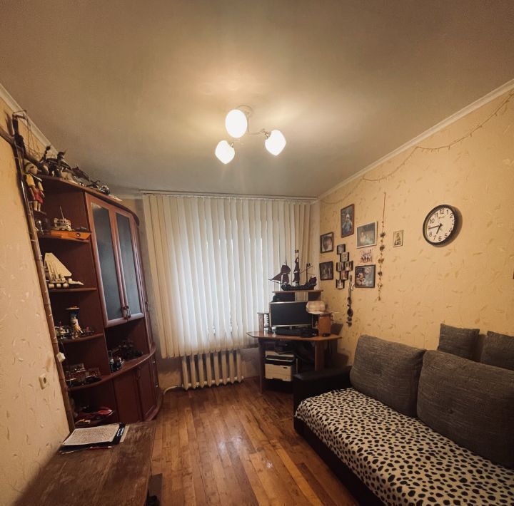 квартира г Саратов р-н Кировский ул Вольская 127/133 фото 13