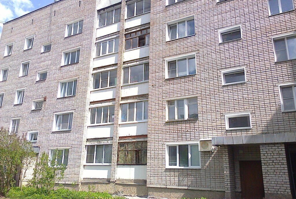 квартира г Кирово-Чепецк ул Молодежная 5к/2 фото 1