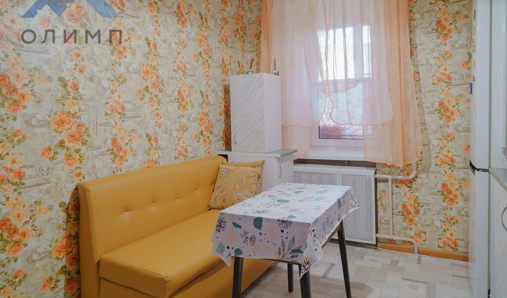 квартира г Вологда ул Медуницинская 19а фото 2