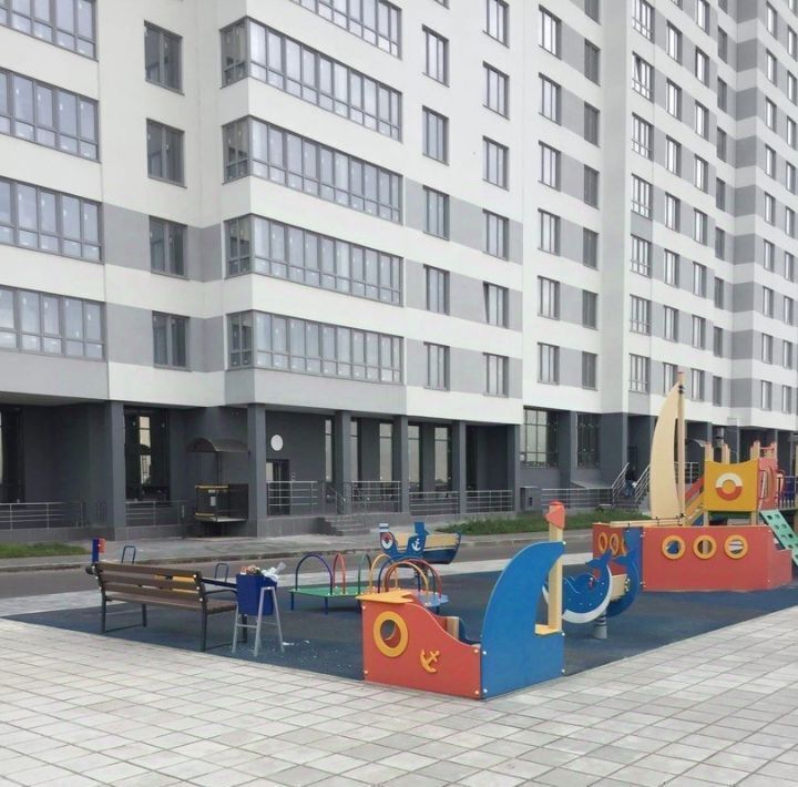 квартира г Саратов р-н Волжский ул Большая Затонская 12 фото 4
