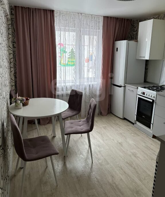 квартира г Омск Заозёрный ул Бородина 8/3 фото 2