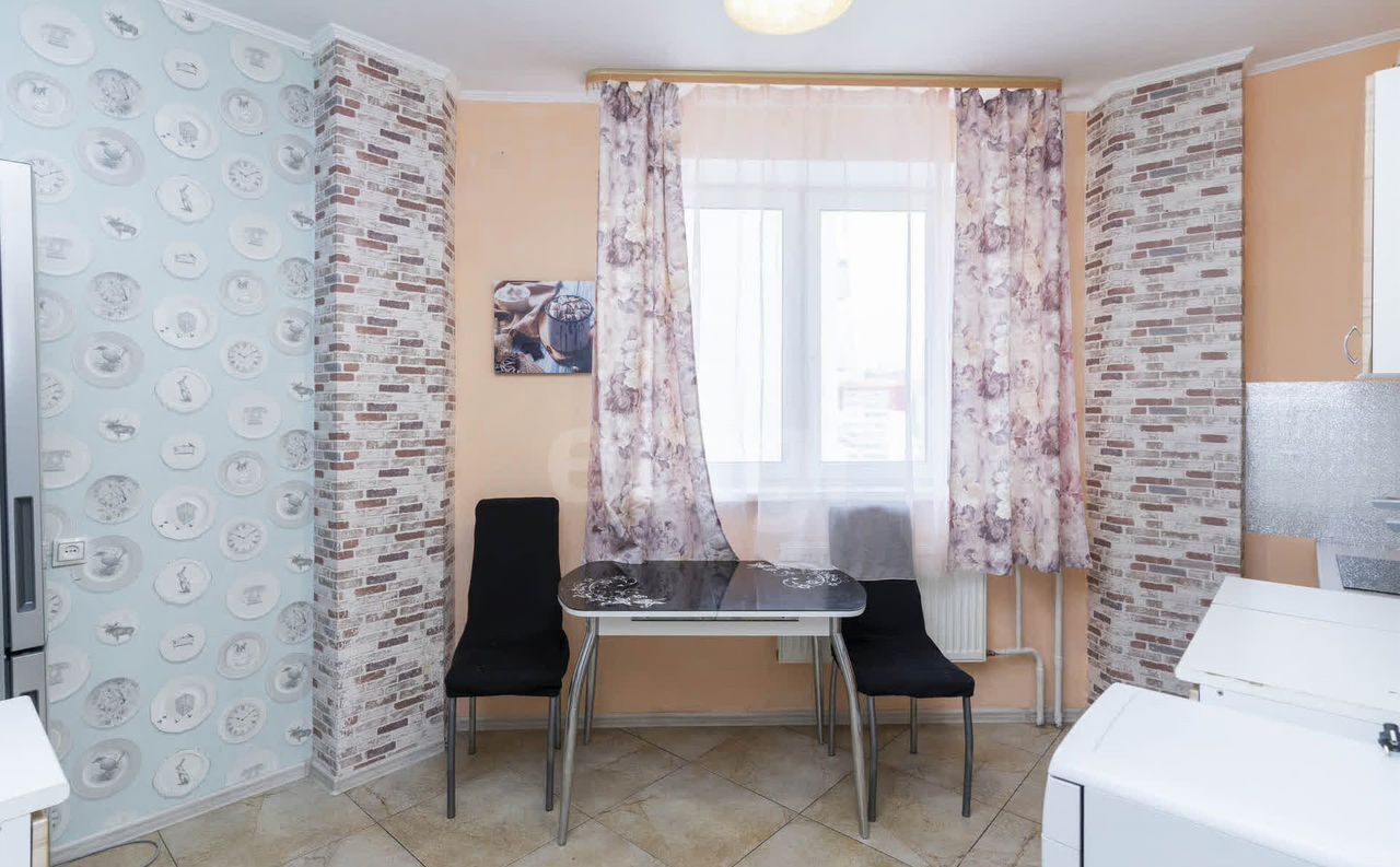 квартира г Тюмень р-н Восточный ул Станислава Карнацевича 5 фото 4