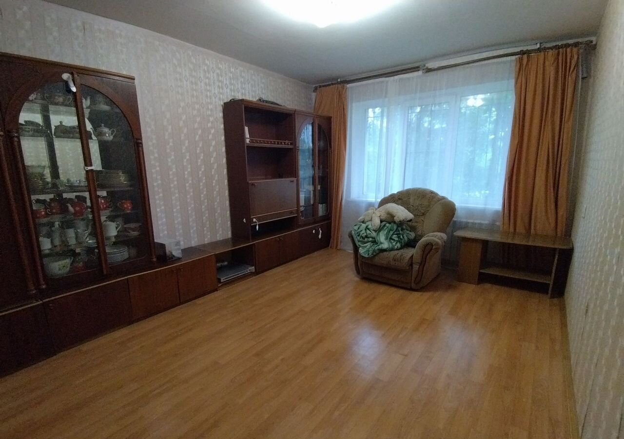 квартира г Саратов р-н Ленинский Солнечный ул. имени К. Г. Уфимцева, 2 фото 3