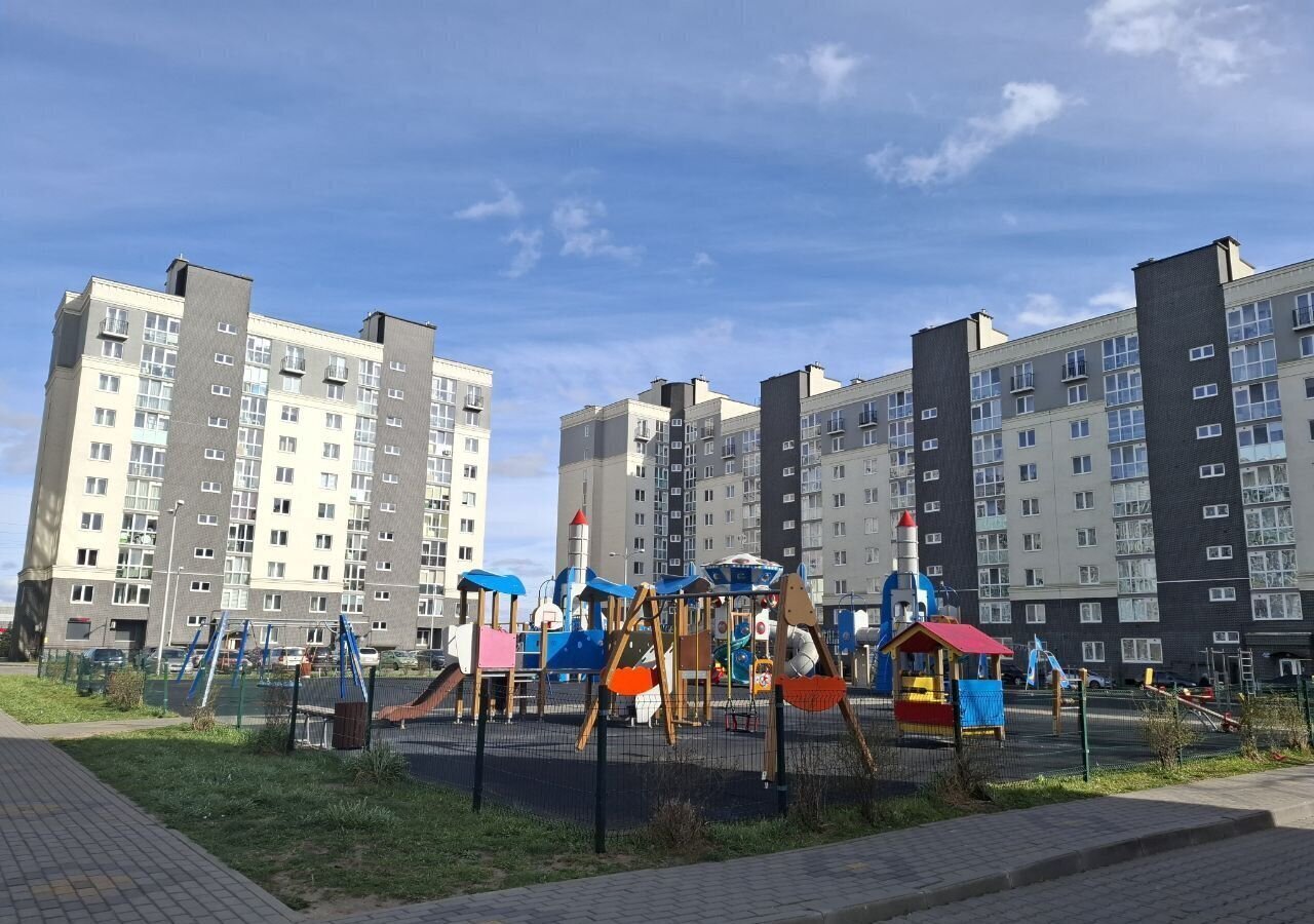 квартира г Калининград р-н Ленинградский ул Суздальская 15 фото 4