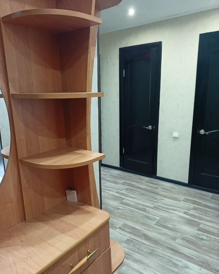 квартира г Златоуст ул Южно-Есаульская 8 фото 2