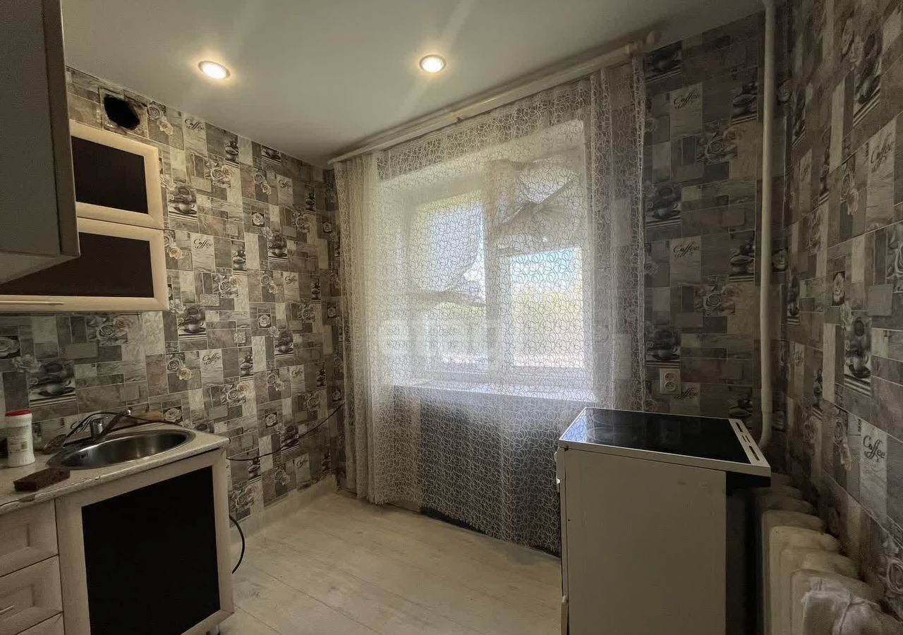 квартира г Ачинск ул Кирова 38 фото 1