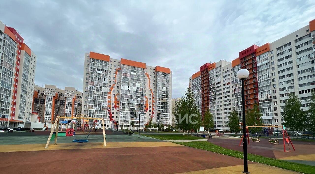 квартира г Барнаул р-н Индустриальный ул Балтийская 95 фото 15