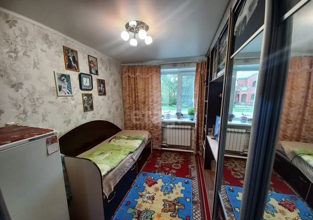 квартира г Анжеро-Судженск пгт Рудничный ул Коммунистическая 10 фото 4