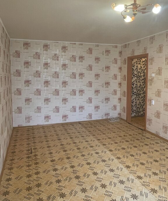 квартира г Саратов улица имени И. П. Бардина, 8 фото 8