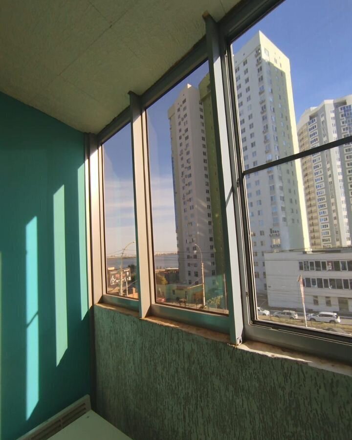 квартира г Саратов р-н Октябрьский ул. имени Н. Г. Чернышевского, 137А фото 10