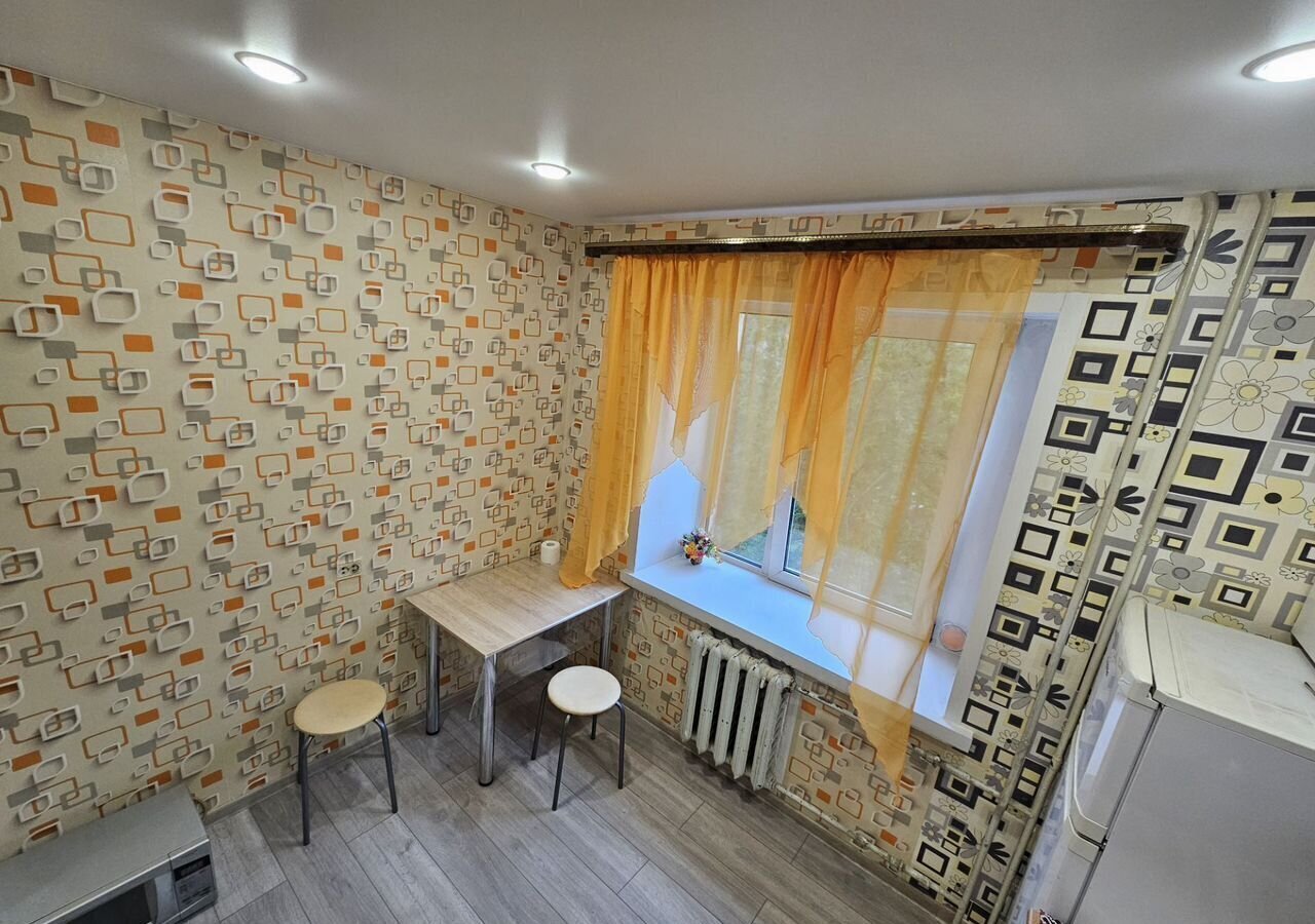 квартира г Пермь р-н Свердловский ул Революции 58а фото 7
