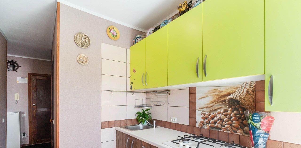 квартира г Омск р-н Кировский ул Дмитриева 4к/2 фото 2