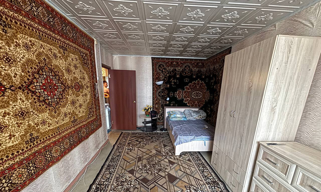 квартира г Тольятти р-н Автозаводский 7-й квартал б-р Буденного 10 м-н фото 2