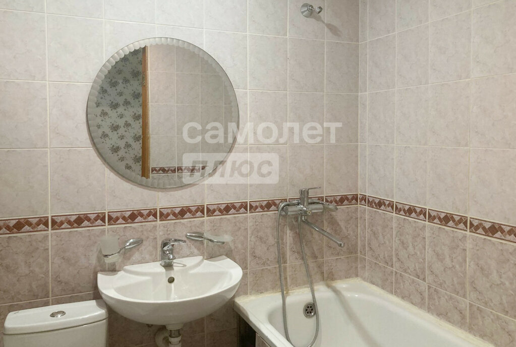 квартира г Уфа р-н Кировский ул Авроры 3/1 фото 2