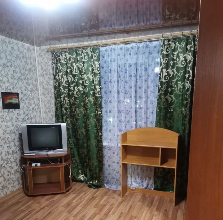 квартира г Мурманск р-н Октябрьский ул Академика Книповича 43 фото 5