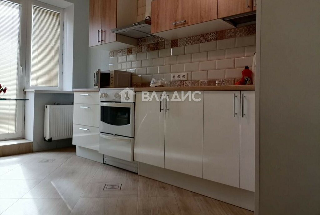 квартира р-н Всеволожский г Мурино Девяткино, улица Шоссе в Лаврики, 59к 1 фото 4