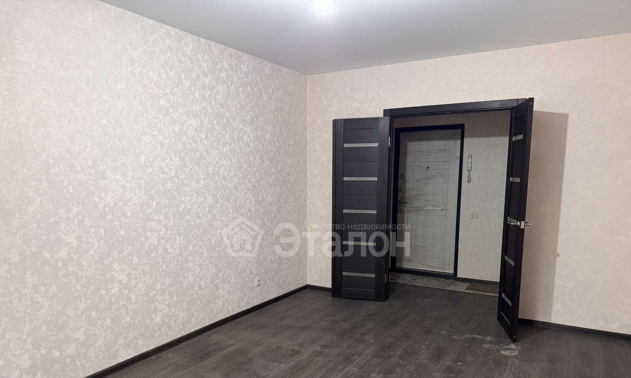 квартира г Волгоград р-н Краснооктябрьский ул им. маршала Еременко 66 фото 5