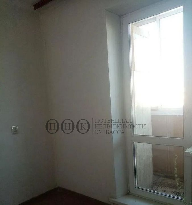 квартира г Кемерово р-н Ленинский пр-кт Комсомольский 49 фото 3
